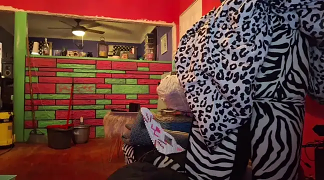 Snapshot of watermellonpussy chatting on March 2025 06:24:02 AM watermellonpussy online show from March 2025 06:24:02 AM