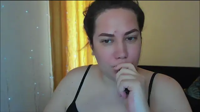Snapshot of _madalexa_ chatting on July 2026 02:30:01 PM madalexa online show from July 2026 02:30:01 PM