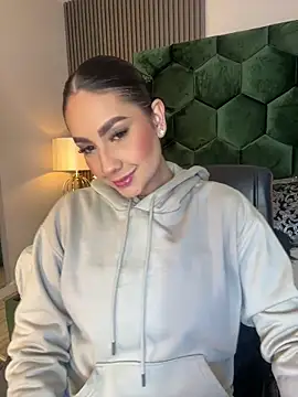 Snapshot of GabriellaFerrer chatting on January 2025 11:21:02 AM GabriellaFerrer online show from January 2025 11:21:02 AM