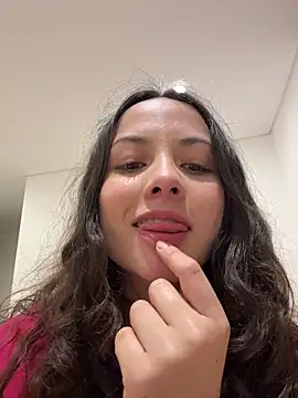 Megan Rodrigo online show from May 2026 01:44:01 AM
