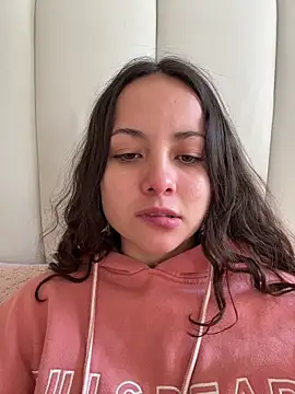 Megan Rodrigo online show from May 2026 02:33:02 PM