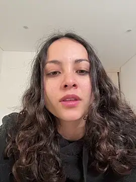 Megan Rodrigo online show from May 2026 02:12:01 PM