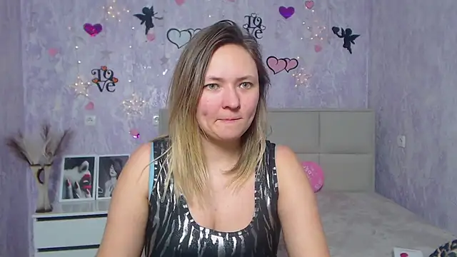 SallyVerda online show from February 2025 05:19:02 AM