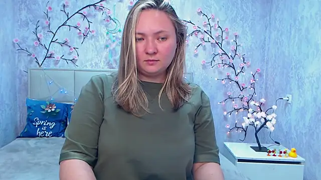SallyVerda online show from May 2026 01:56:01 AM
