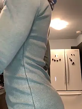 Snapshot of ninaperry777 chatting on February 2025 04:50:02 AM ninaperry777 online show from February 2025 04:50:02 AM