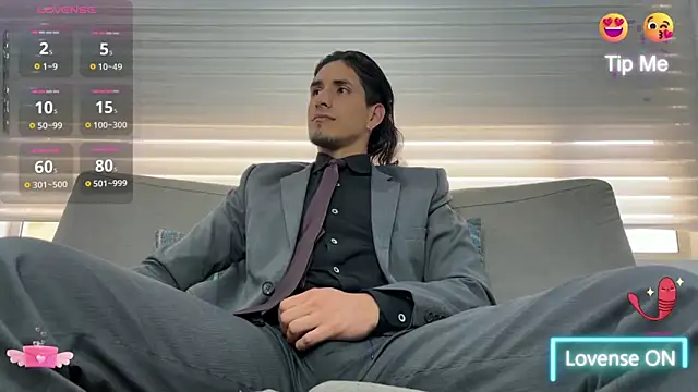 Tom blunt96 online show from February 2025 12:17:02 PM