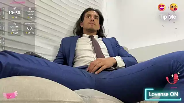 Tom blunt96 online show from February 2025 05:13:01 AM