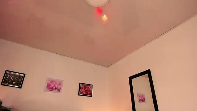 lucky-leah online show from March 2025 04:38:02 AM