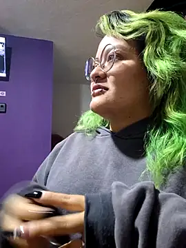 lucky-leah online show from September 2025 04:16:02 AM