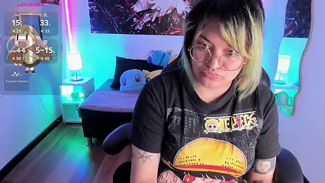 lucky-leah online show from October 2025 04:21:01 AM