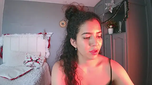 arteverena online show from December 2024 09:39:02 PM