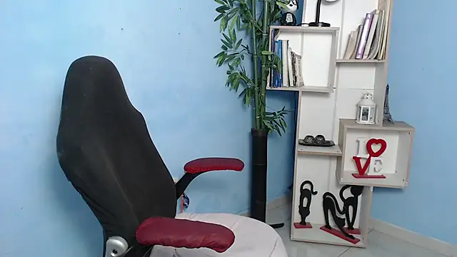 bbw charlote online show from January 2025 06:12:02 PM