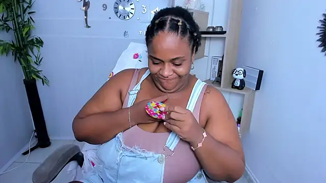 bbw charlote online show from July 2026 12:22:01 PM