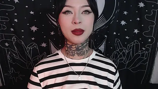 Isabella  dark online show from January 2025 11:35:01 PM