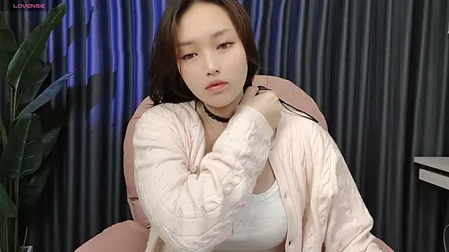 Snapshot of Cothy_Ti chatting on January 2025 05:14:01 PM Cothy Ti online show from January 2025 05:14:01 PM