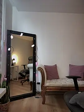 Snapshot of evangeline_ch chatting on March 2025 07:59:02 PM evangeline ch online show from March 2025 07:59:02 PM