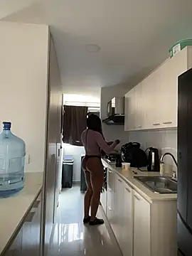 Snapshot of evangeline_ch chatting on December 2025 03:17:01 PM evangeline ch online show from December 2025 03:17:01 PM