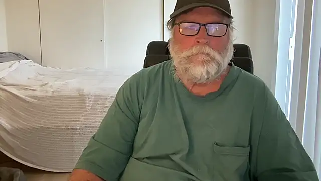 Drummajor online show from October 2025 03:29:02 PM