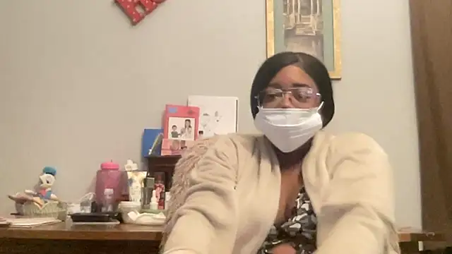 MommyConfident online show from November 2025 09:04:02 PM