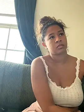 Snapshot of VanessaBling chatting on October 2025 03:02:02 PM VanessaBling online show from October 2025 03:02:02 PM