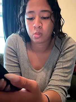 Snapshot of VanessaBling chatting on January 2026 04:10:01 PM VanessaBling online show from January 2026 04:10:01 PM