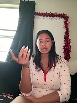 Snapshot of VanessaBling chatting on February 2026 04:11:02 PM VanessaBling online show from February 2026 04:11:02 PM