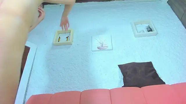 emiily s online show from January 2025 12:09:02 PM