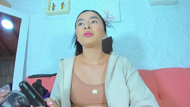 emiily s online show from January 2025 12:06:02 PM