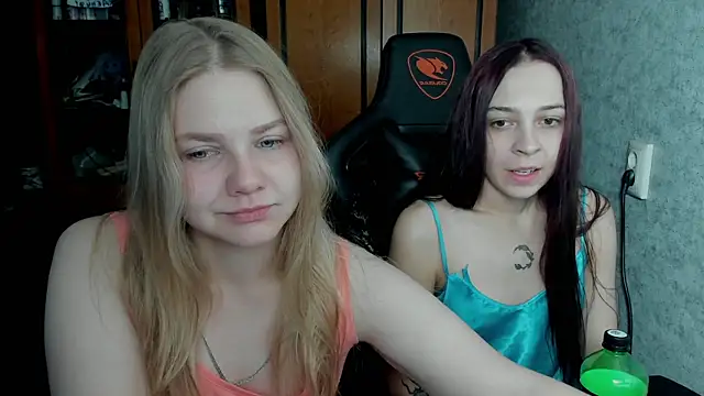 Rachel Sharp online show from October 2025 04:40:01 AM