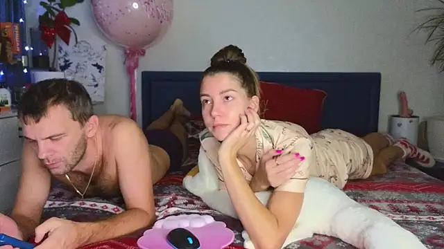 FoxLoveBasik online show from December 2024 02:30:02 AM