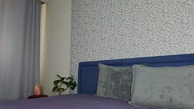 FoxLoveBasik online show from July 2026 04:42:01 AM
