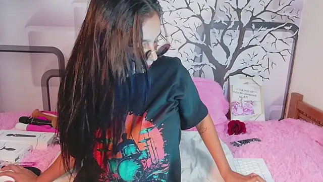 BrendaBrooks online show from April 2026 10:33:01 PM