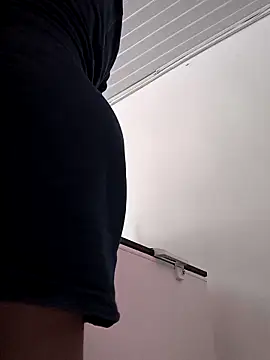 Francesca ferrari online show from May 2026 10:26:02 PM