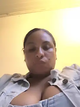 Francesca ferrari online show from May 2026 01:57:02 AM