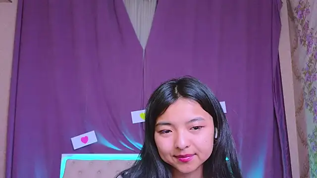 Snapshot of Shy_Kira chatting on February 2025 06:40:02 PM Shy Kira online show from February 2025 06:40:02 PM