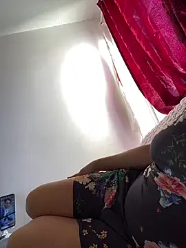 HEliza online show from April 2026 12:31:01 PM