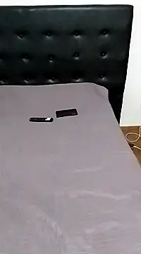 Snapshot of littlebrunett chatting on February 2025 10:04:01 AM littlebrunett online show from February 2025 10:04:01 AM