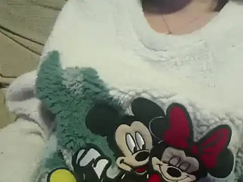 Snapshot of ForeversweetXX chatting on December 2024 02:01:02 AM ForeversweetXX online show from December 2024 02:01:02 AM