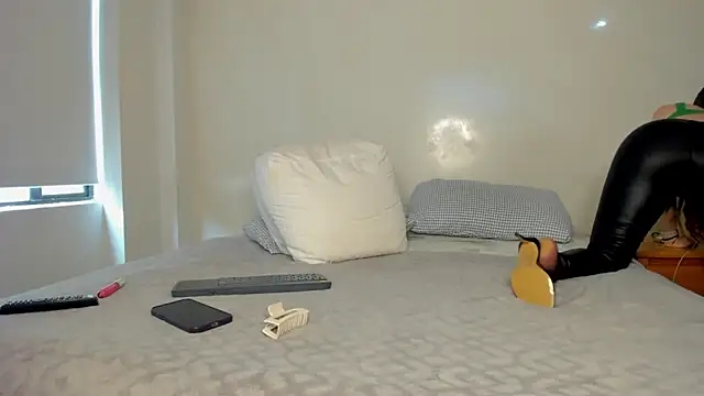 melisa ferretti online show from September 2025 06:08:02 PM