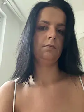 Off  Melonenmandy online show from July 2026 04:21:01 PM