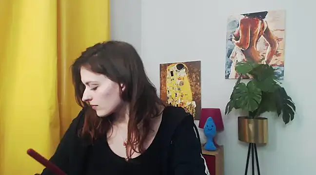 juicyNadine online show from January 2025 12:24:01 PM