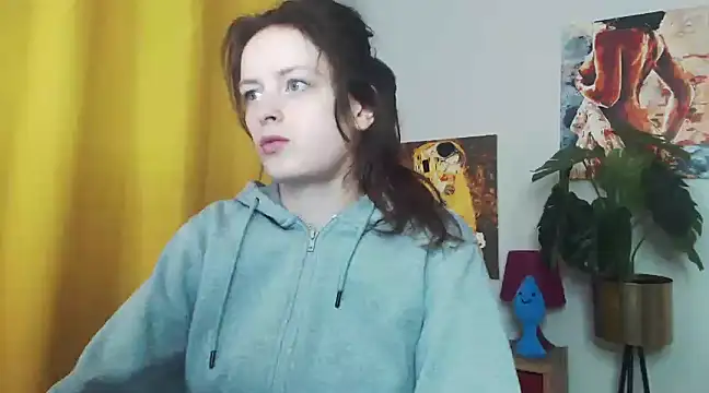 juicyNadine online show from February 2025 06:20:01 AM