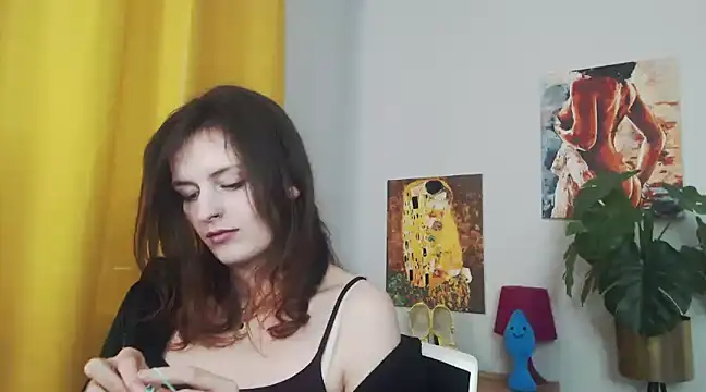 juicyNadine online show from February 2025 09:32:01 AM