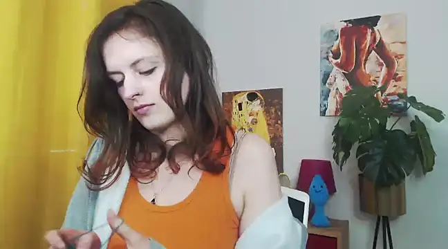 juicyNadine online show from March 2025 09:25:02 AM