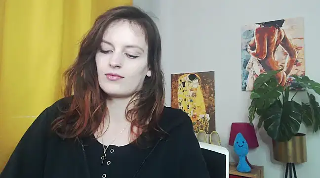 juicyNadine online show from March 2025 09:22:02 AM