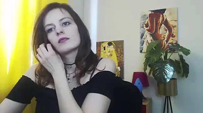 juicyNadine online show from March 2025 12:28:01 PM