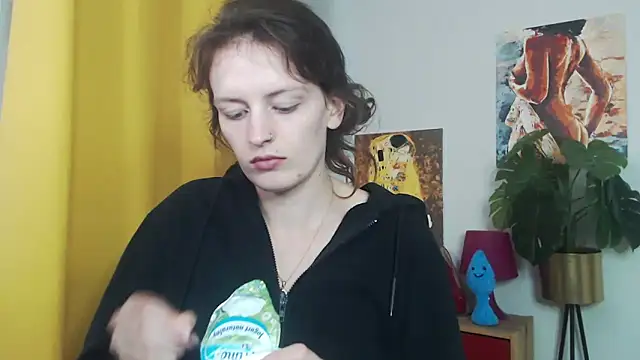 juicyNadine online show from September 2025 04:35:02 AM