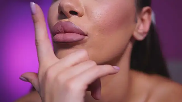 NatyDesiree online show from March 2025 11:16:01 AM