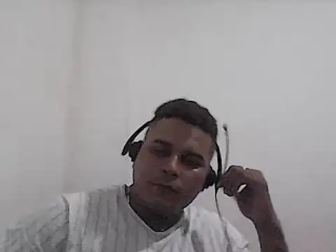 SaucyAffair0 online show from January 2025 12:43:02 AM