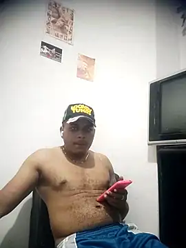 SaucyAffair0 online show from March 2026 11:32:01 PM